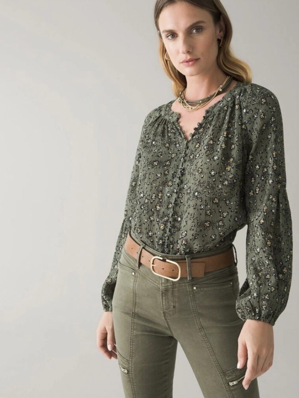 NWT White House Black Market Button Front Blouse Rayon Green Crinkle Texture SM